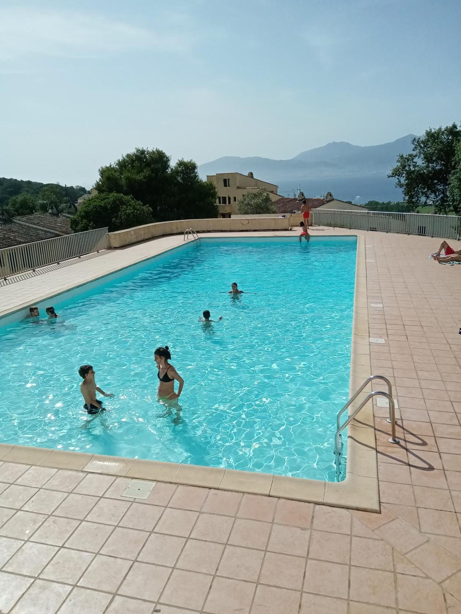 Appart 5 Personnes A Porticcio Avec 2 Piscines Materiel Enfant ,Bebe Clim Exterior photo